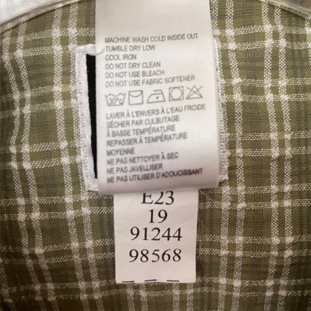 The North Face Short Sleeve Button Down Camp Shirt Men's Medium Gorpcore Outdoor